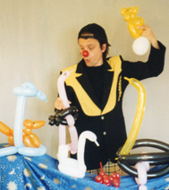 spectacle de sculpture sur ballon, id�al pour No�l